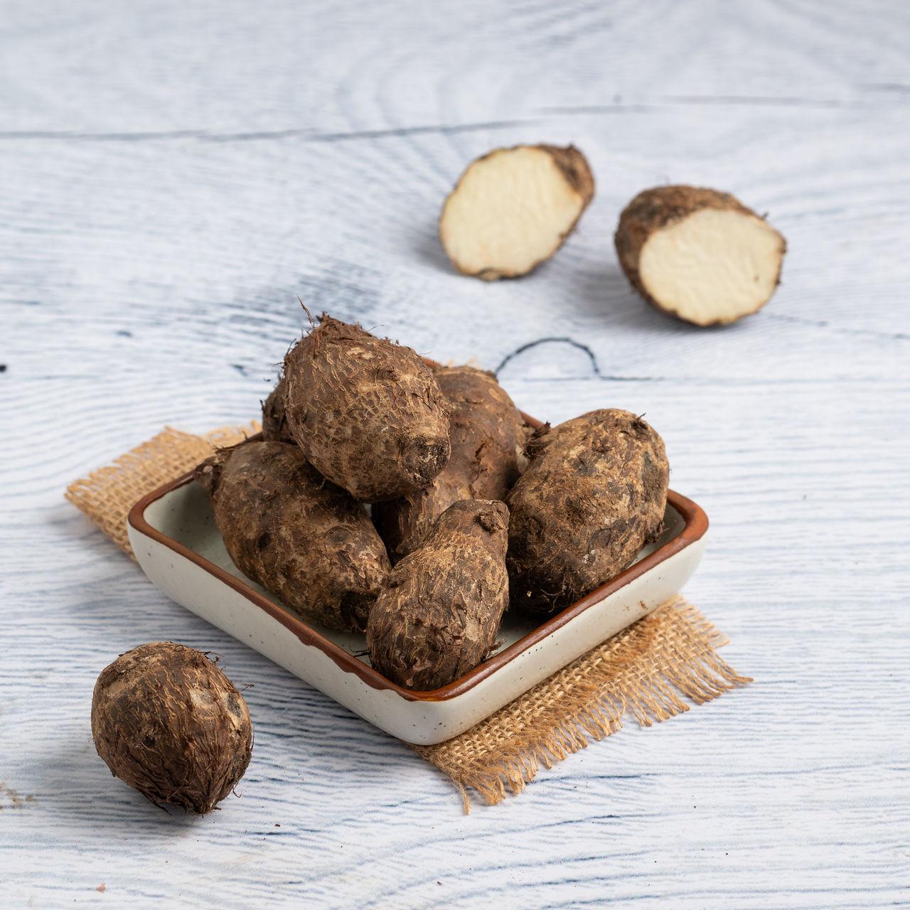 Colocasia (Kachalu)/Chamagadda